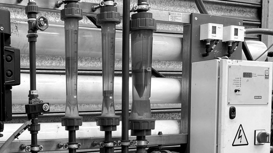 RO plant flow meters and controls
